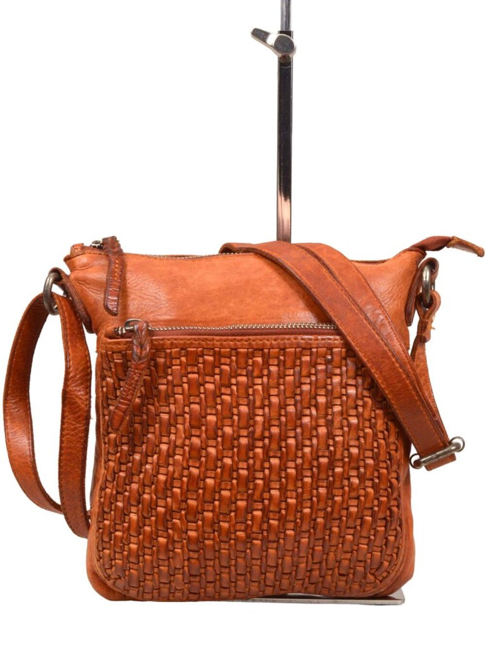 Vilenca Holland Authentic Leather Crossbody Woven Leather Front